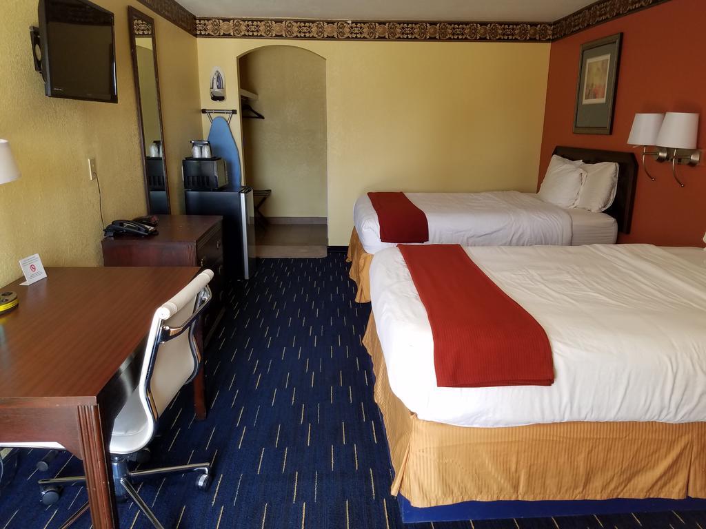 Country Inn Sterling Zewnętrze zdjęcie