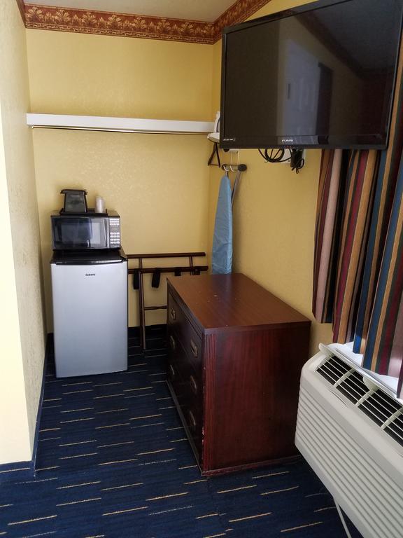 Country Inn Sterling Zewnętrze zdjęcie