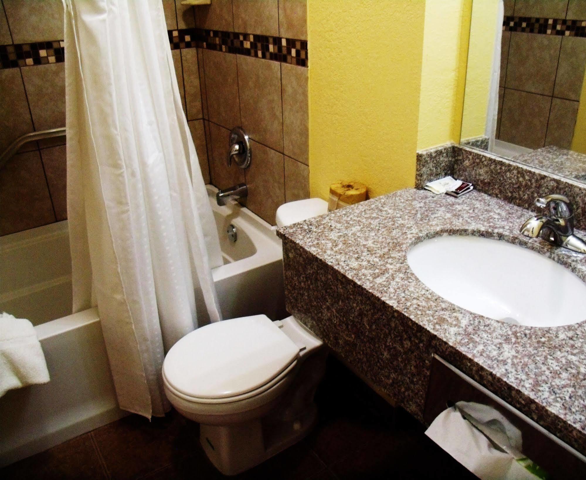 Country Inn Sterling Zewnętrze zdjęcie